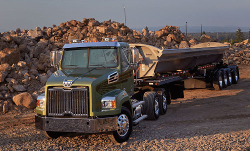 Western Star 4700
